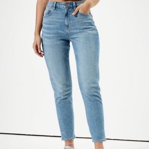 American Eagle Mom Jeans